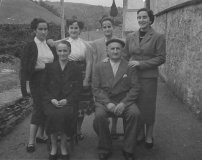 JUANKRUZENEA.SUKIA ARANBURU FAMILIA 1950